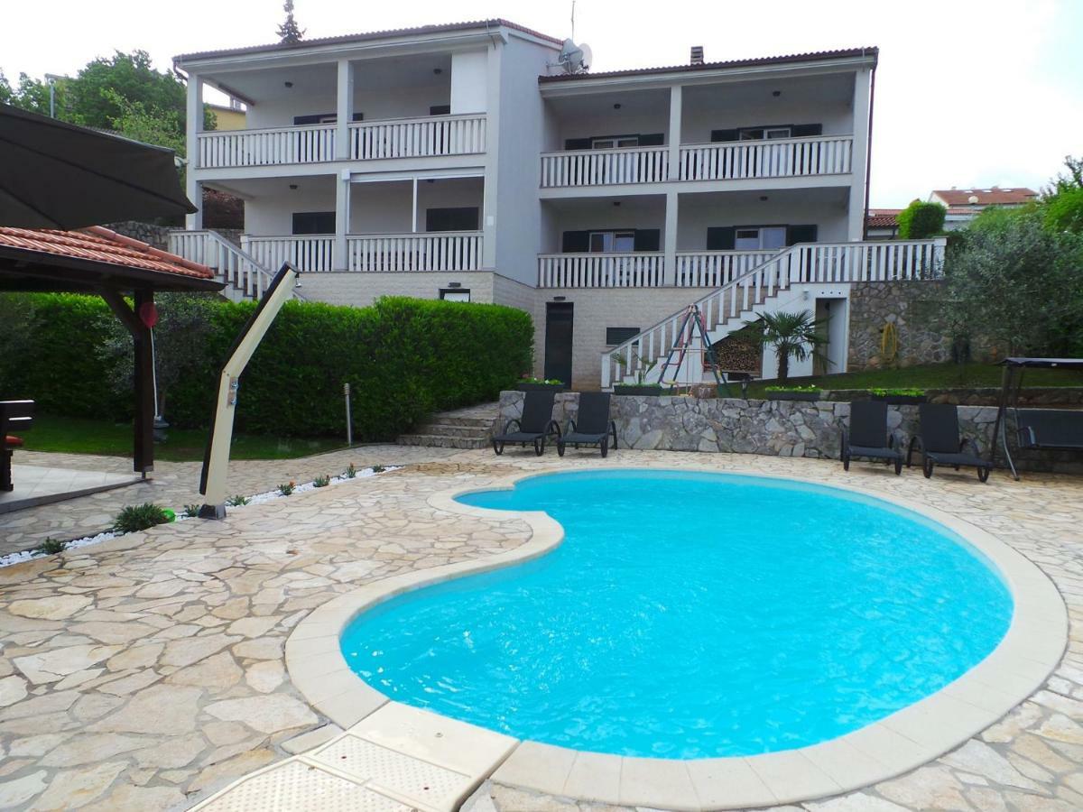 Holiday Home In Malinska/Insel Krk 13031 Exterior photo
